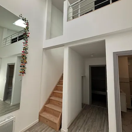 Le 21 Comfortable Townhouse