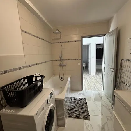 Le 21 Comfortable Townhouse *